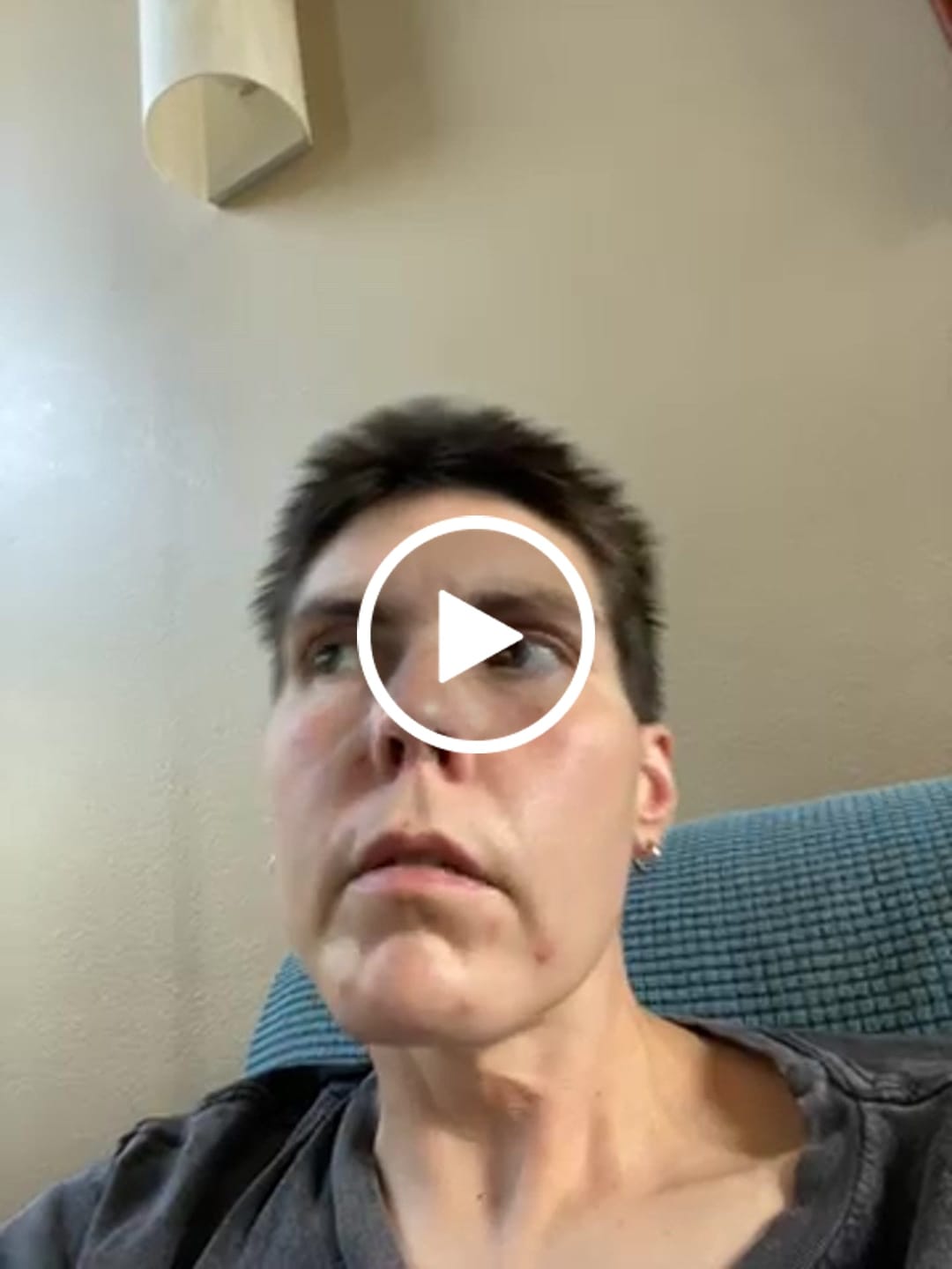 Customer video review of Carrying Case for furMe Grooming Vacuum