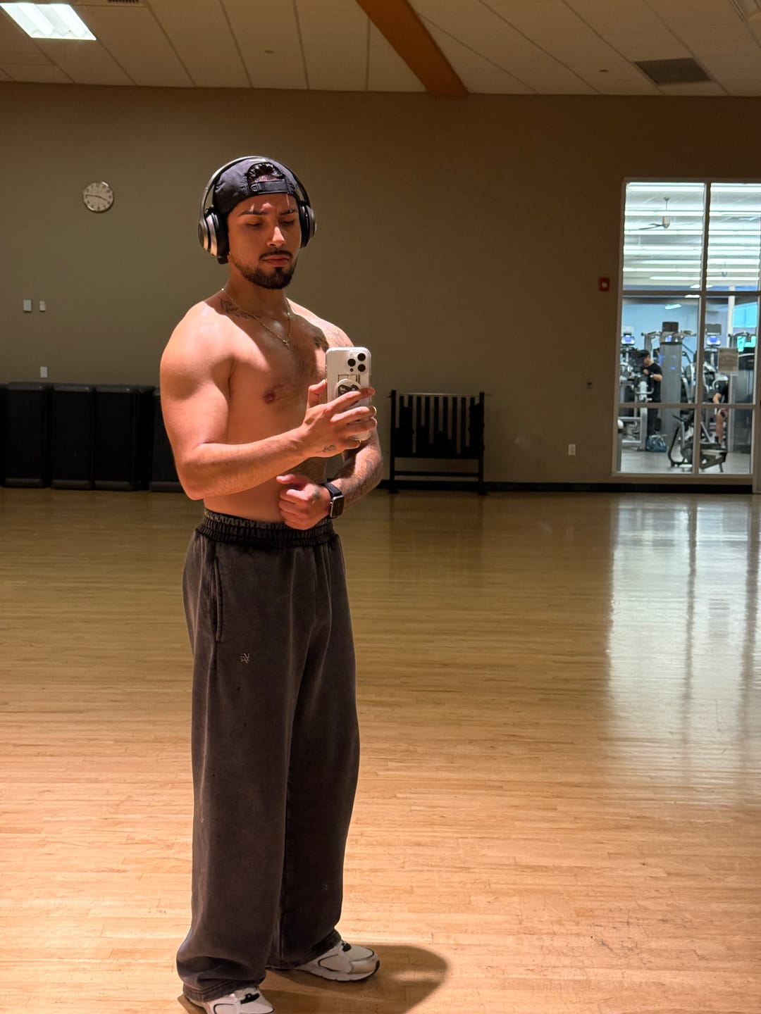 Customer photo review of 2067 - Elevated Essentials - Baggy Sweats
