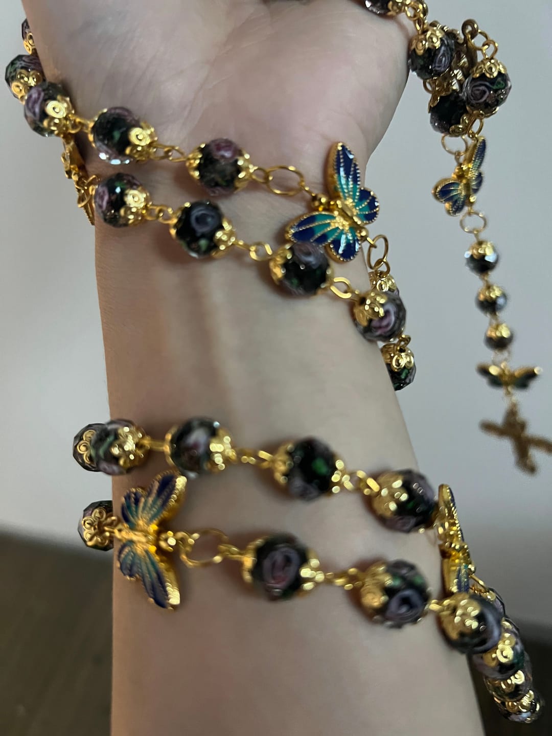 Customer photo review of SolaceBeads Black Lampwork Floral Beads Rosary--The Radiant Grace Rosary: Hand-Blown Solace