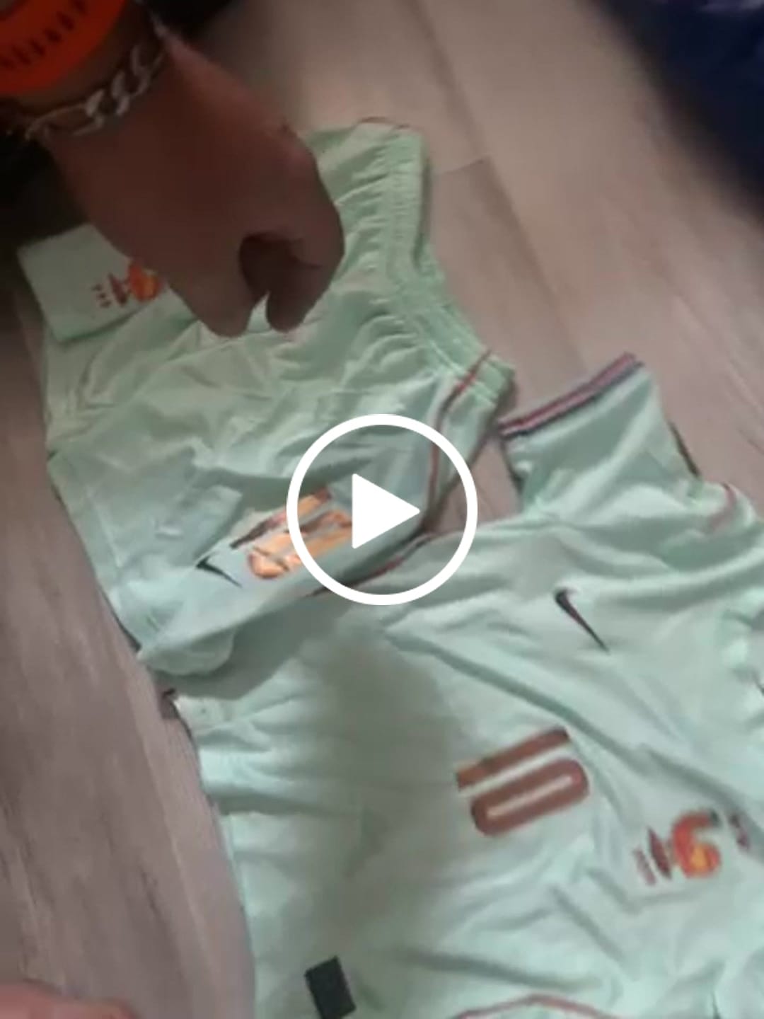 Customer video review of Ensemble France extérieur enfant 2026