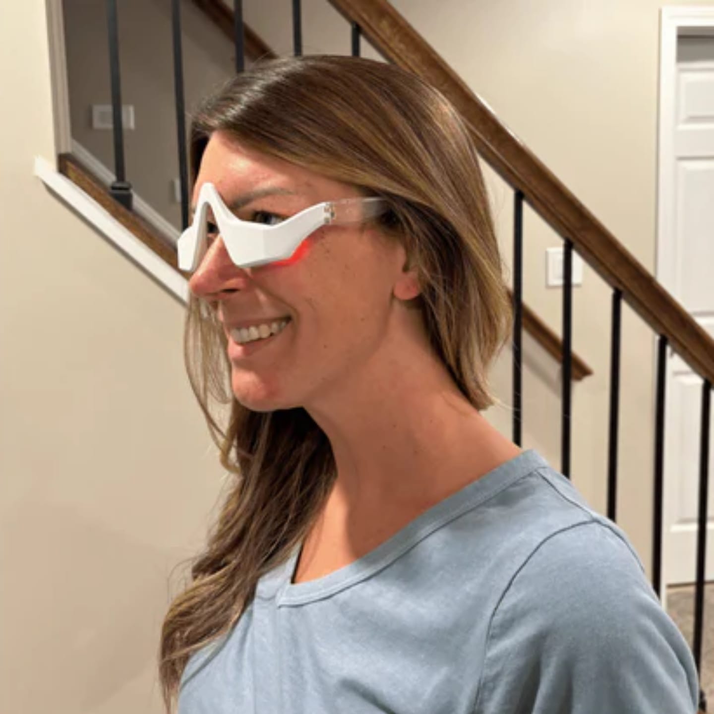 Customer photo review of LUMIN EYE™ Rotlicht & EMS Brille
