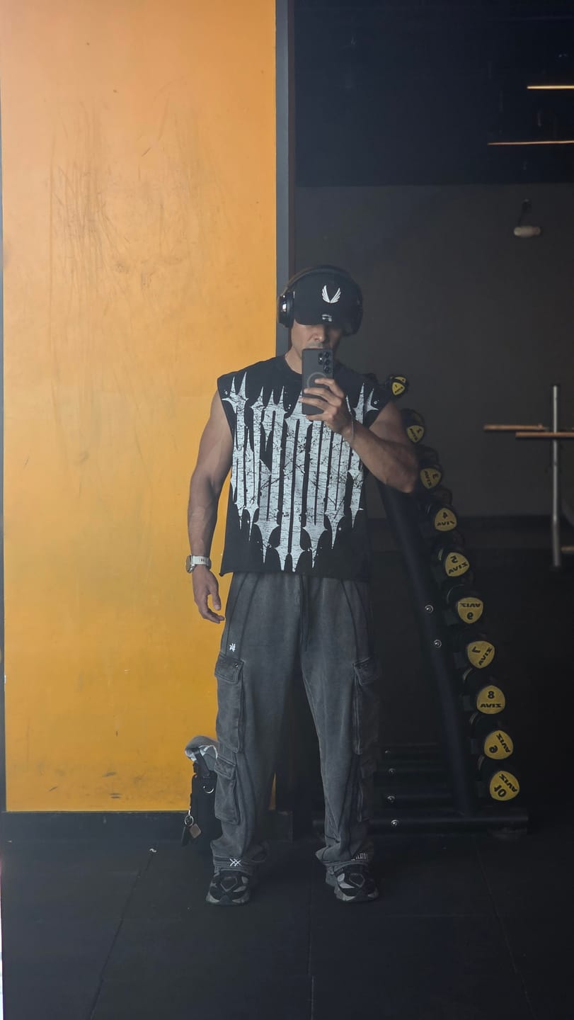 Customer photo review of 2007 - XX Strap Sweats