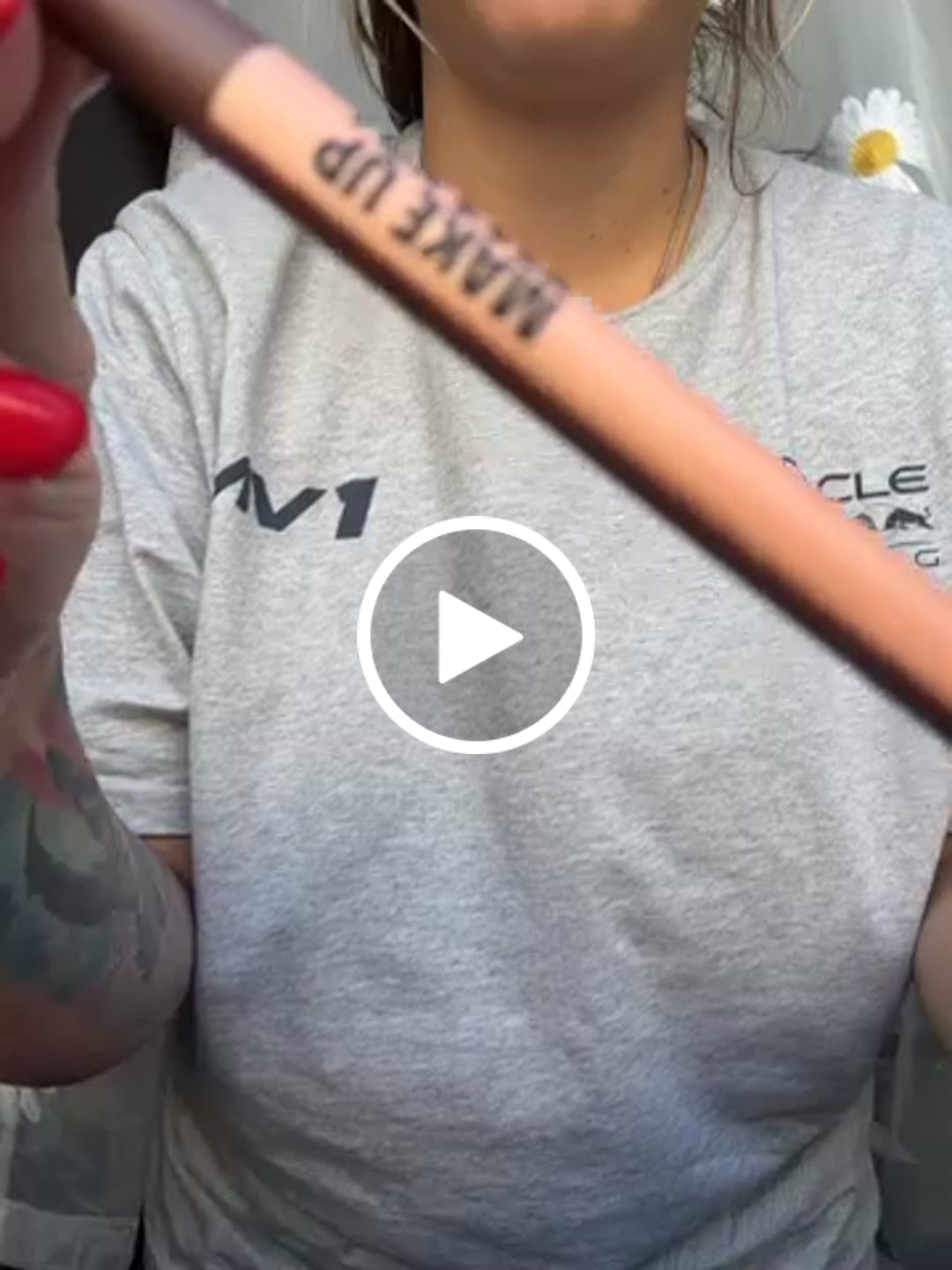 Customer video review of MAKE UP FOR EVER Artist Color Pencil Brow, Eye & Lip Liner