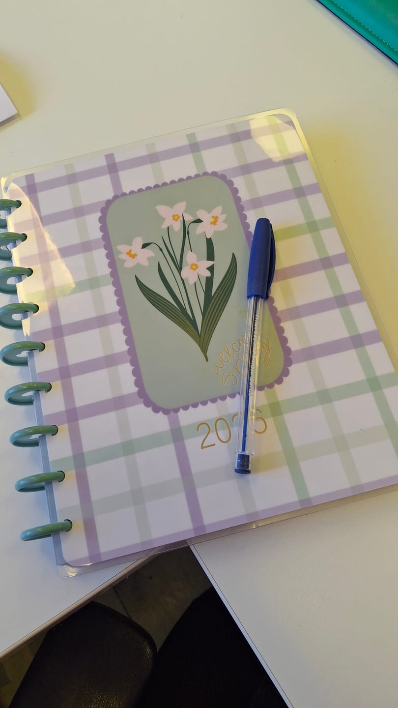 Customer photo review of Agenda 2026 Flores Blancas 12 Meses