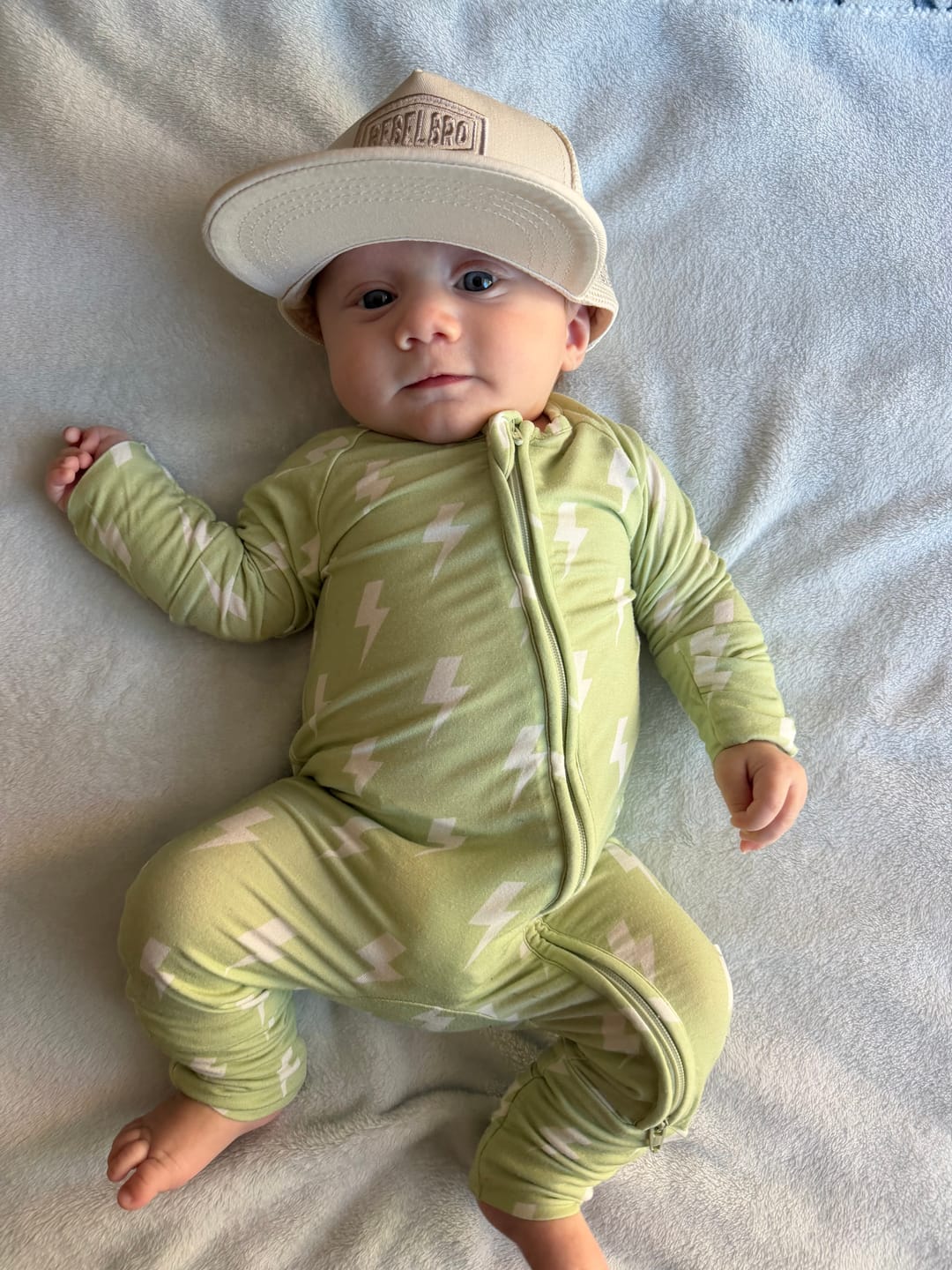 Customer photo review of Snapback in Decker
