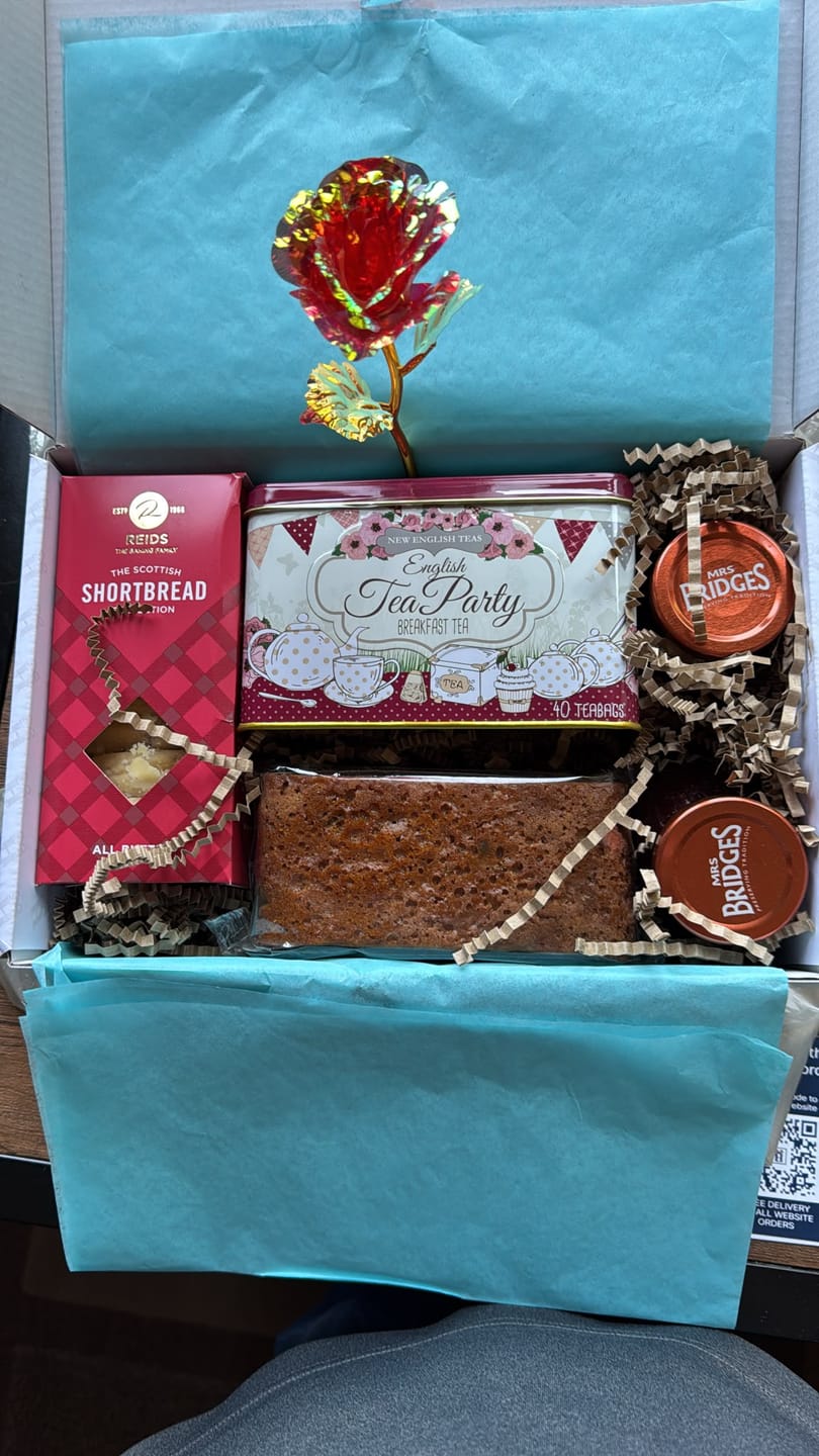 Customer photo review of Tea Lover's Delight: Exquisite Tea and Butter Genoa Fruit Cake