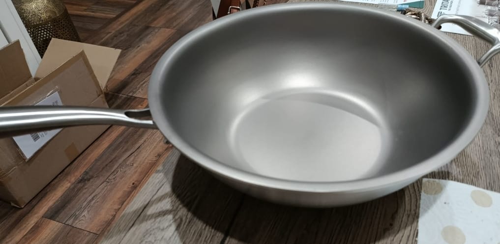Customer photo review of Wok Saltapasta ∅ 30 cm - Superficie di cottura di puro titanio