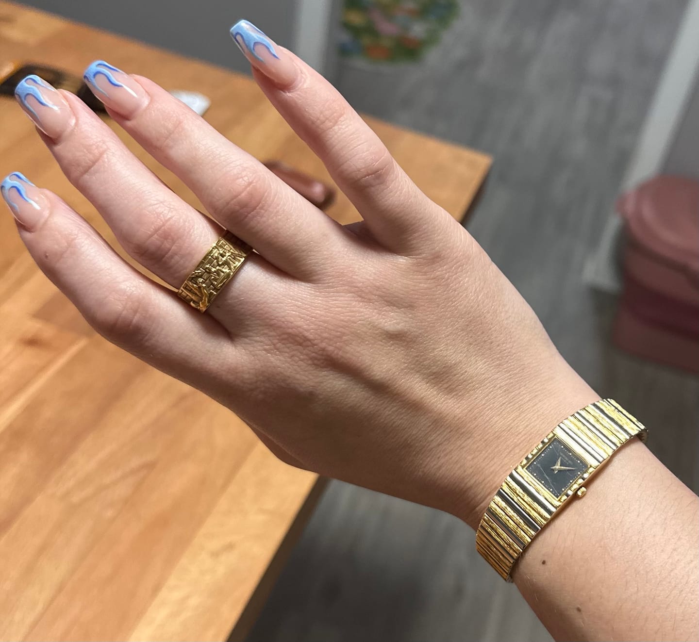 Customer photo review of "Farewell Kiss" Ring - Half Width - 925. or Stainless steel GOLD PLATED