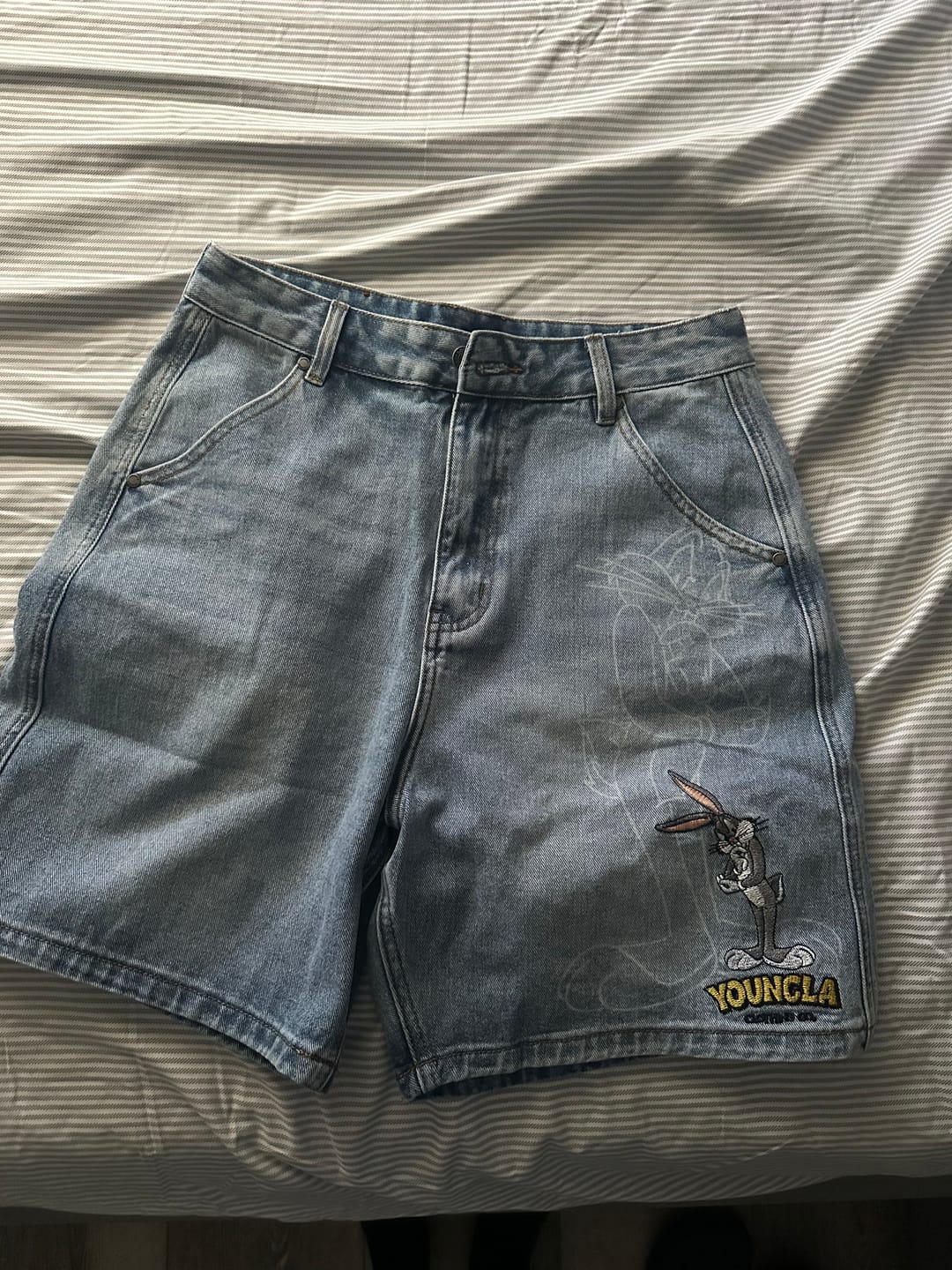 Customer photo review of 6079 - Looney Tunes Jorts