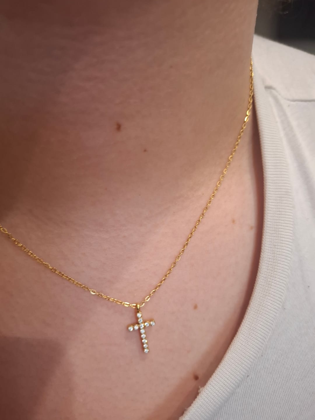 Customer photo review of Lantisor cu Cruciulita si pietricele