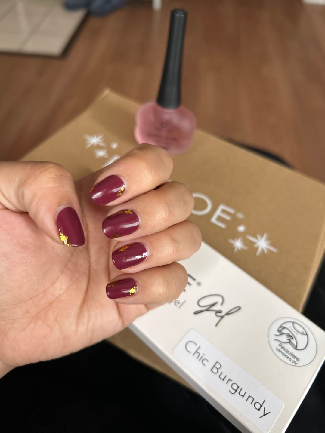 Customer photo review of Chic Burgundy | GEL