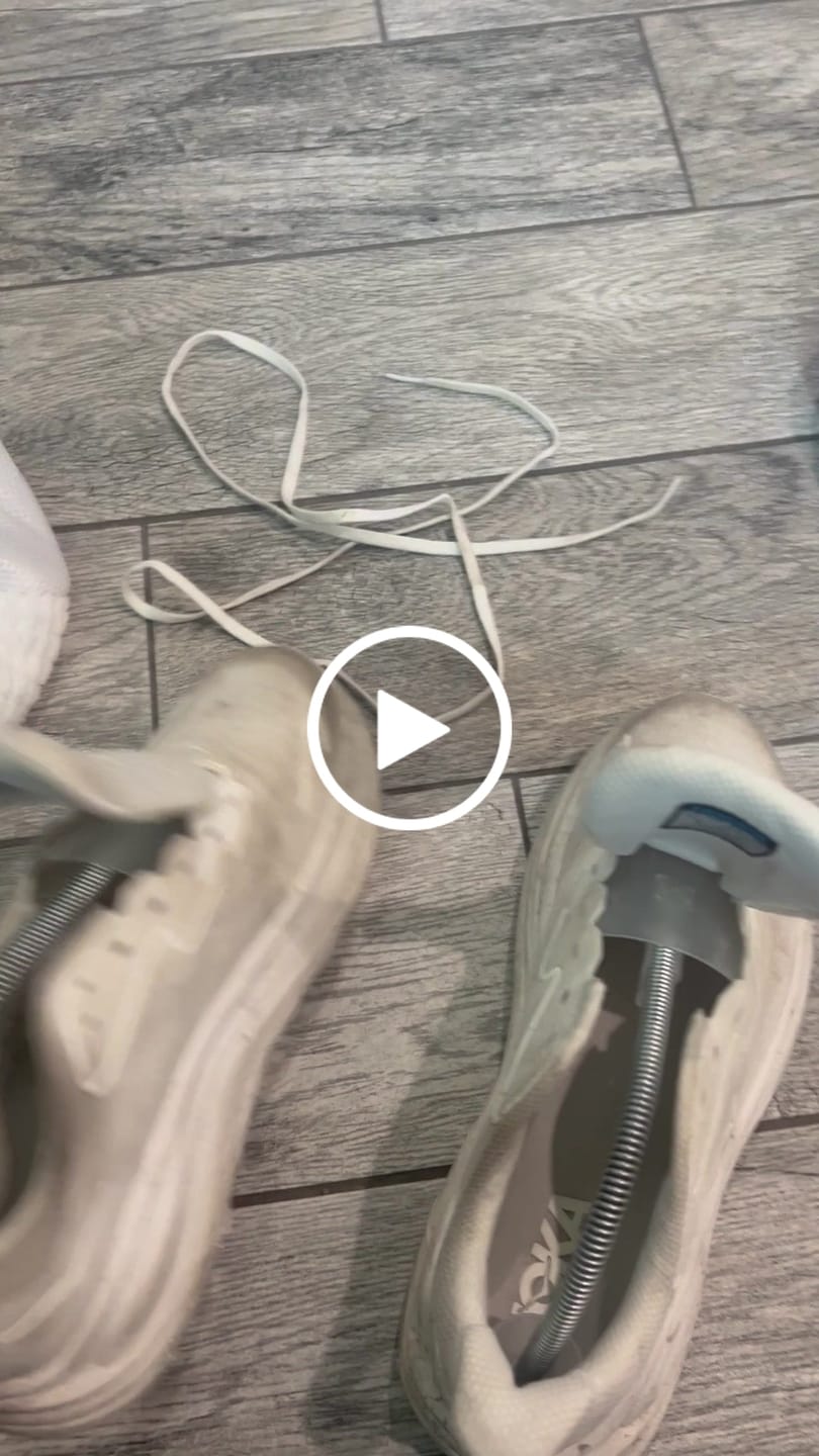 Customer video review of Shoe Detergent 30 Strips