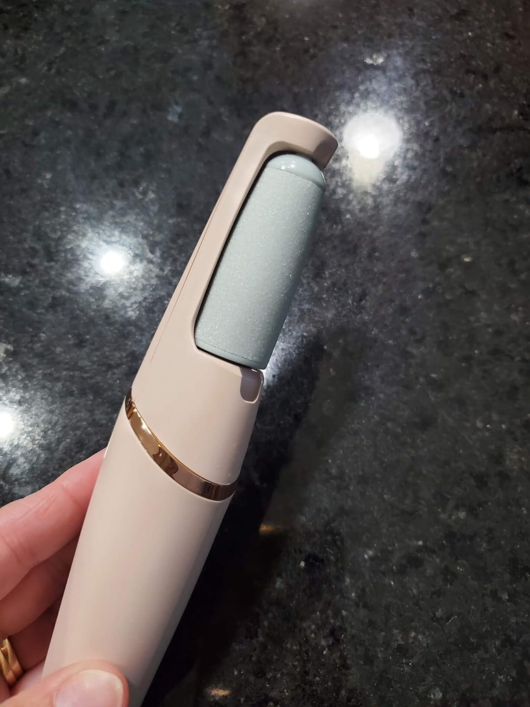Customer photo review of Valanea SilkSmooth Pro™ Electric Foot Callus Remover