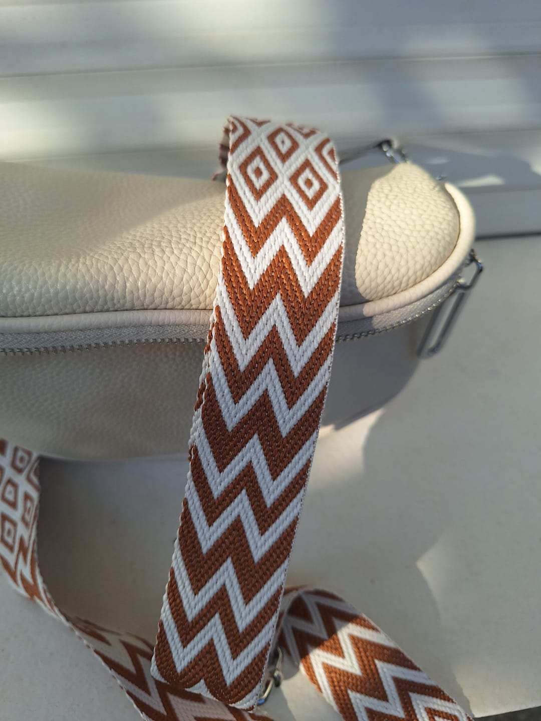 Customer photo review of Sac Banane Cuir Femme Viviana