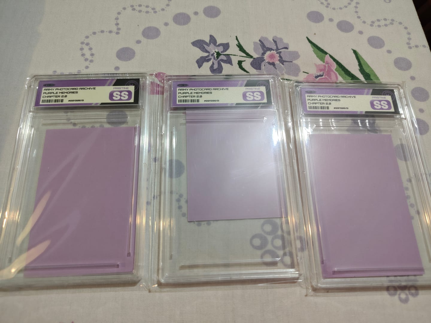 Customer photo review of COKODIVE GRADED PHOTOCARD HOLDER