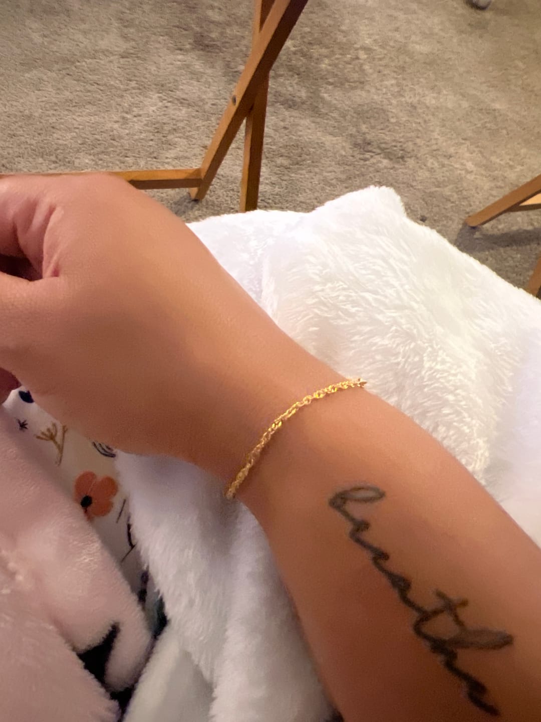 Customer photo review of Singapore Chain Bracelet