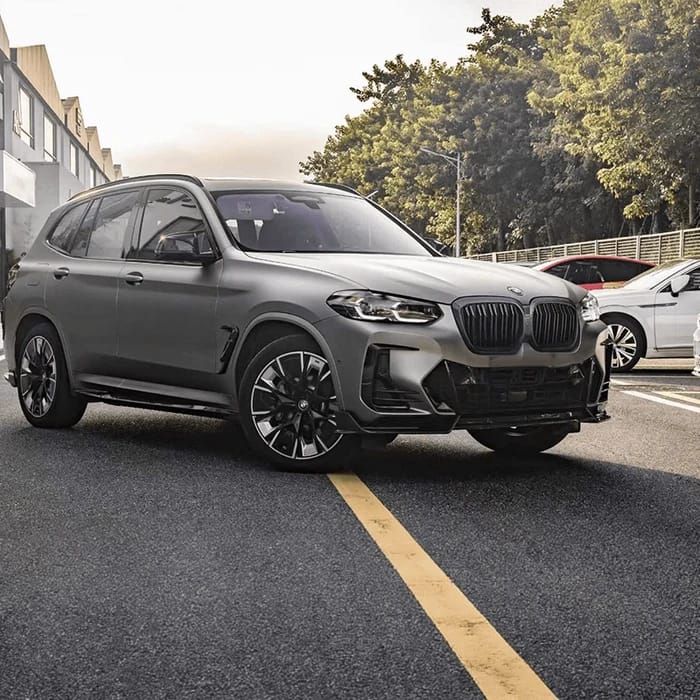 Customer photo review of BMW SooQoo Pre-Preg Carbon Fiber Front Vent Trim for iX3 & X3 G01 & X4 G02 LCI