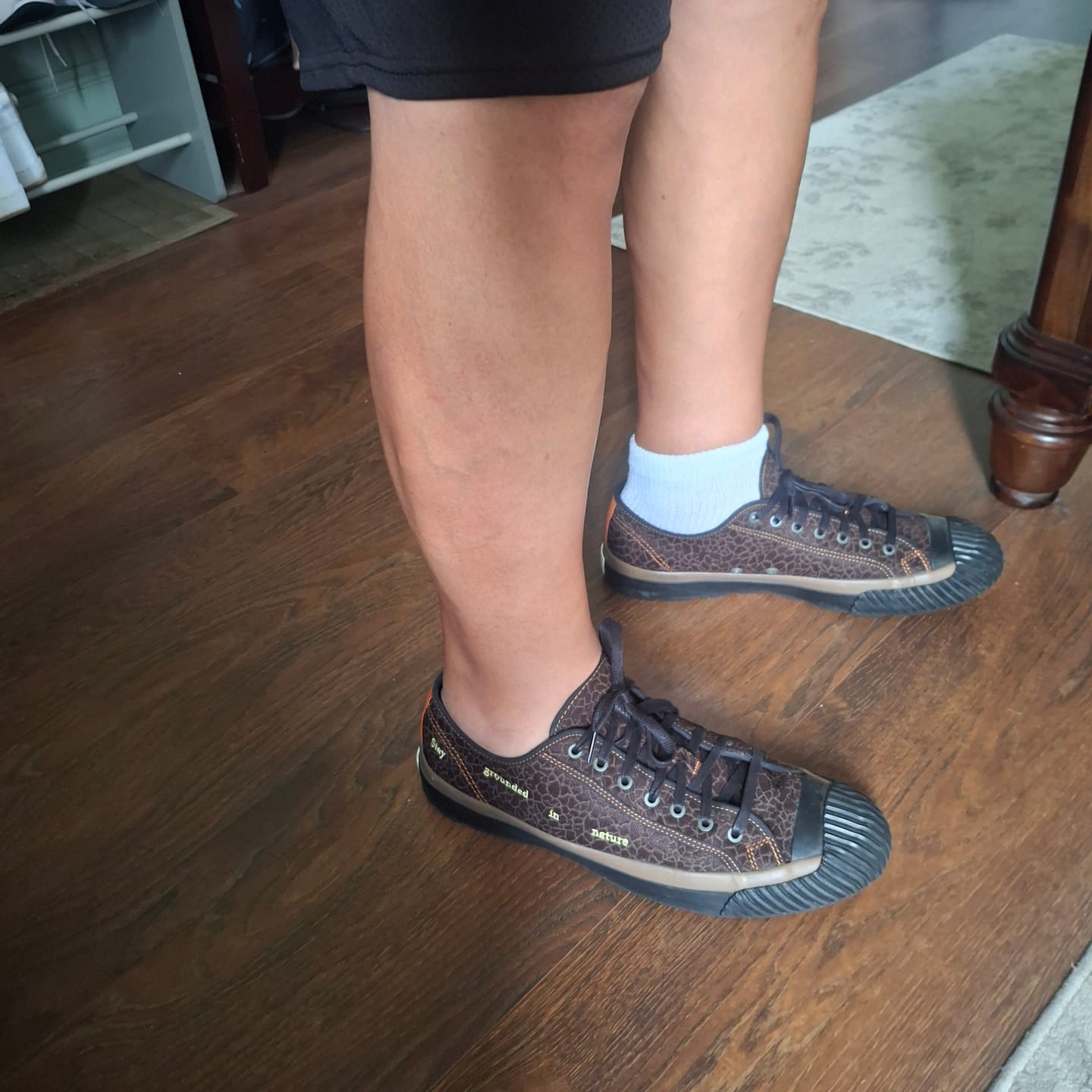 Customer photo review of Grounder by Saeed Ferguson Low-Top Brown/Black