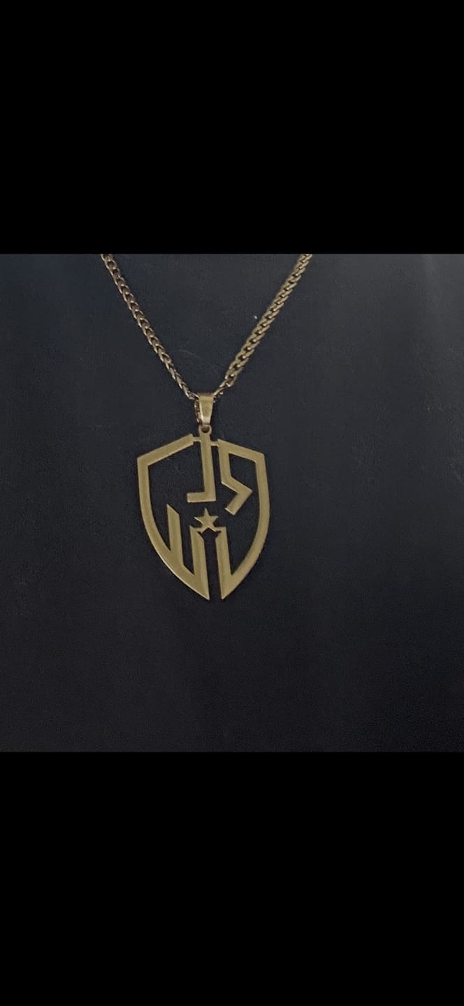 Customer photo review of Custom Logo Engraved Photo Pendant Necklace