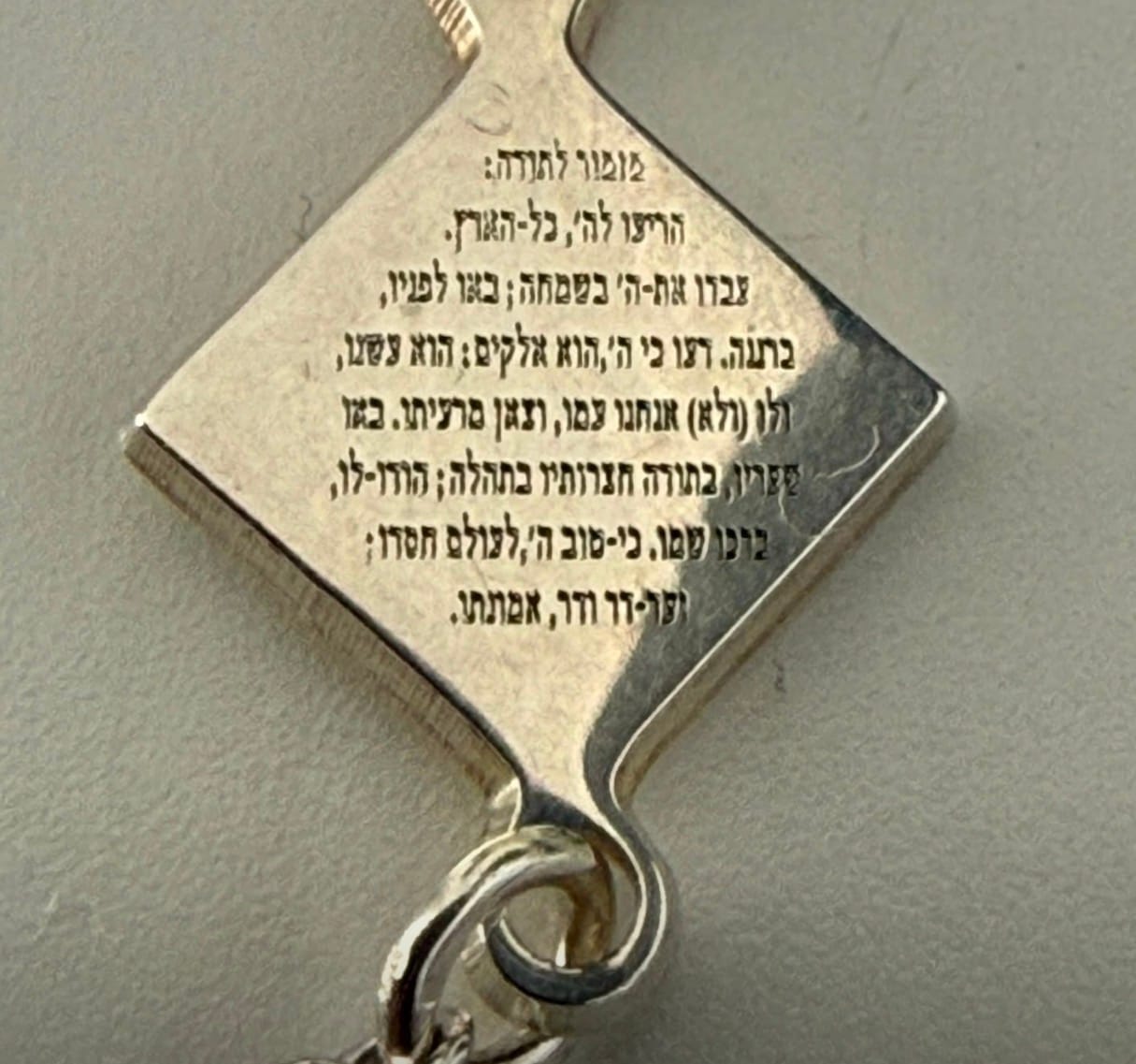Customer photo review of Rhombus Bracelet