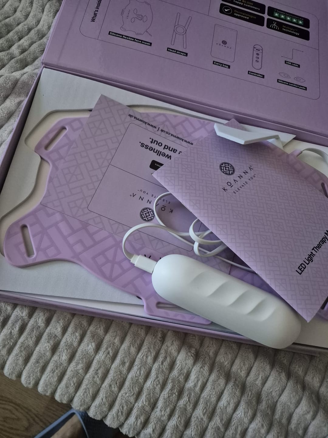 Customer photo review of Koanna® MultiGlo™ LED Light Therapy Mask