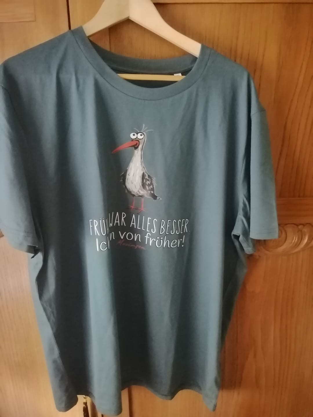 Customer photo review of Früher war alles besser! · Herren Premium Bio T-Shirt