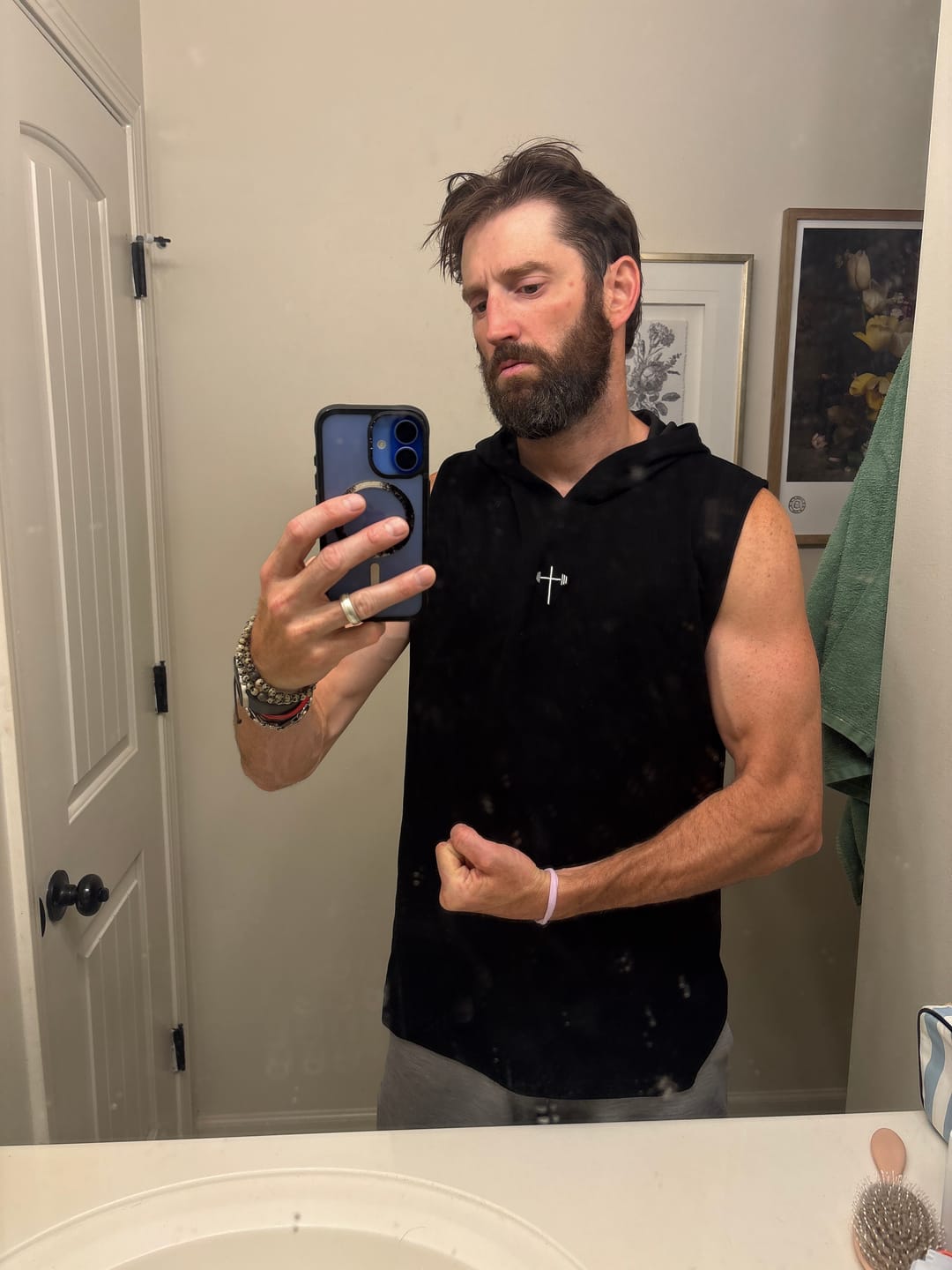 Customer photo review of Essential Sleeveless Hoodie