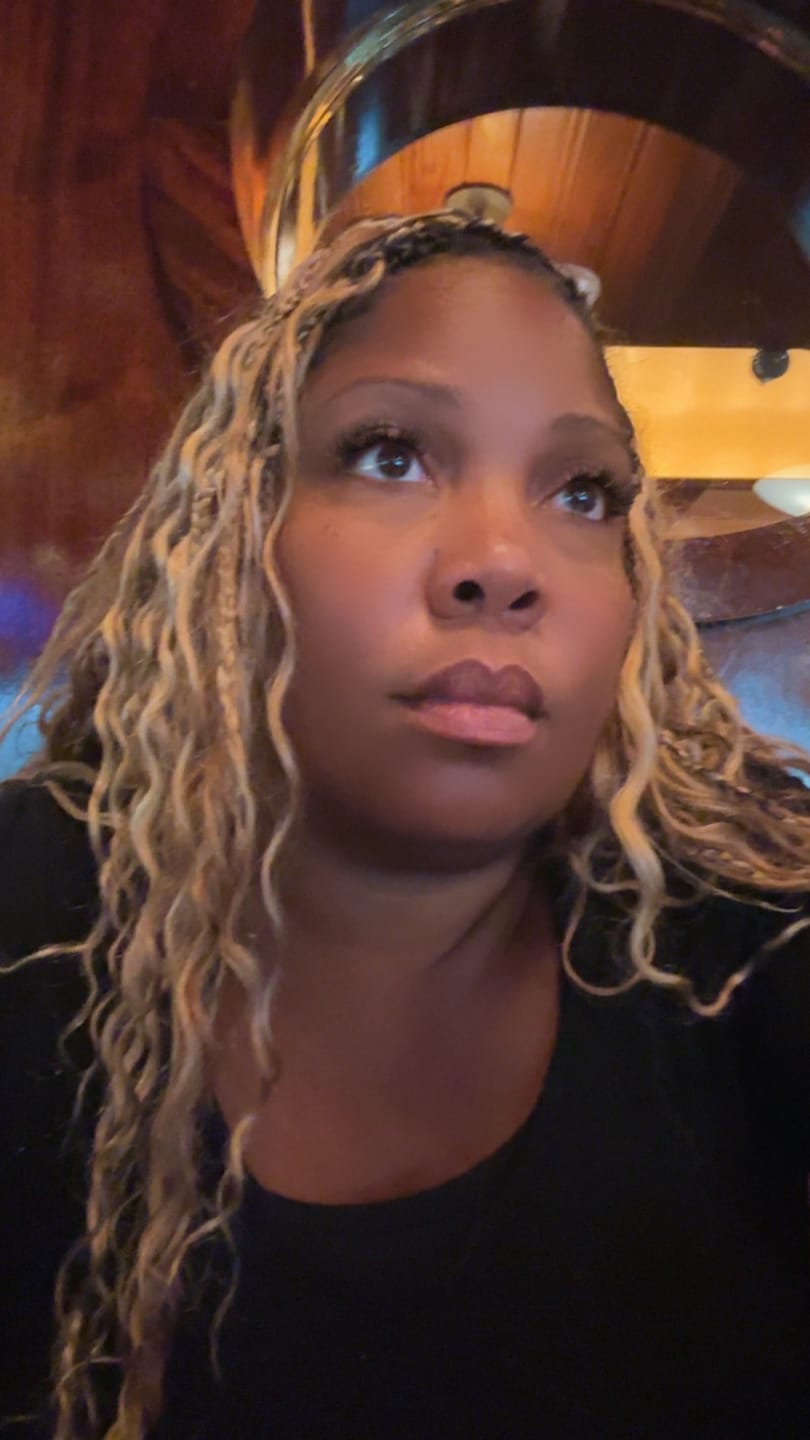 Customer photo review of #27 Honey Blonde Deep Wave Human Crochet Hair