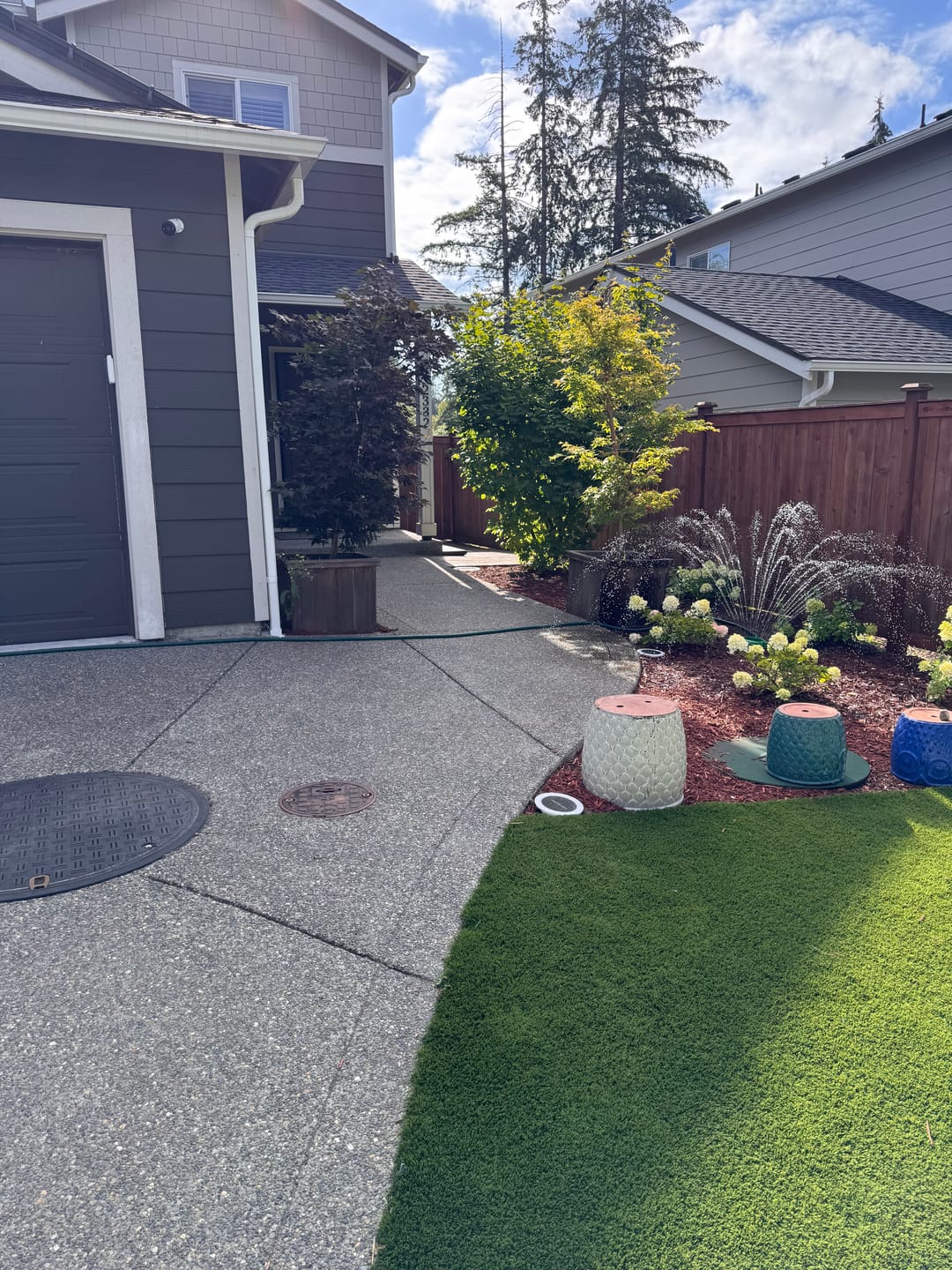 Customer photo review of RIRZ HALO | Modern Solar Outdoor Lamp