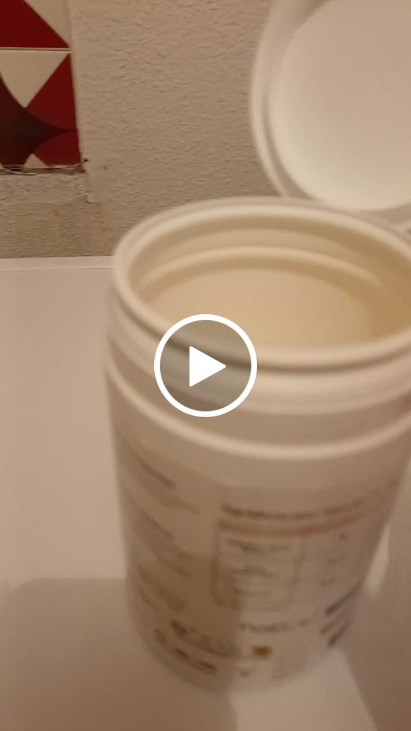 Customer video review of COLLAGÈNE MARIN NATICOL® / ACIDE HYALURONIQUE (EN POUDRE) - 300G