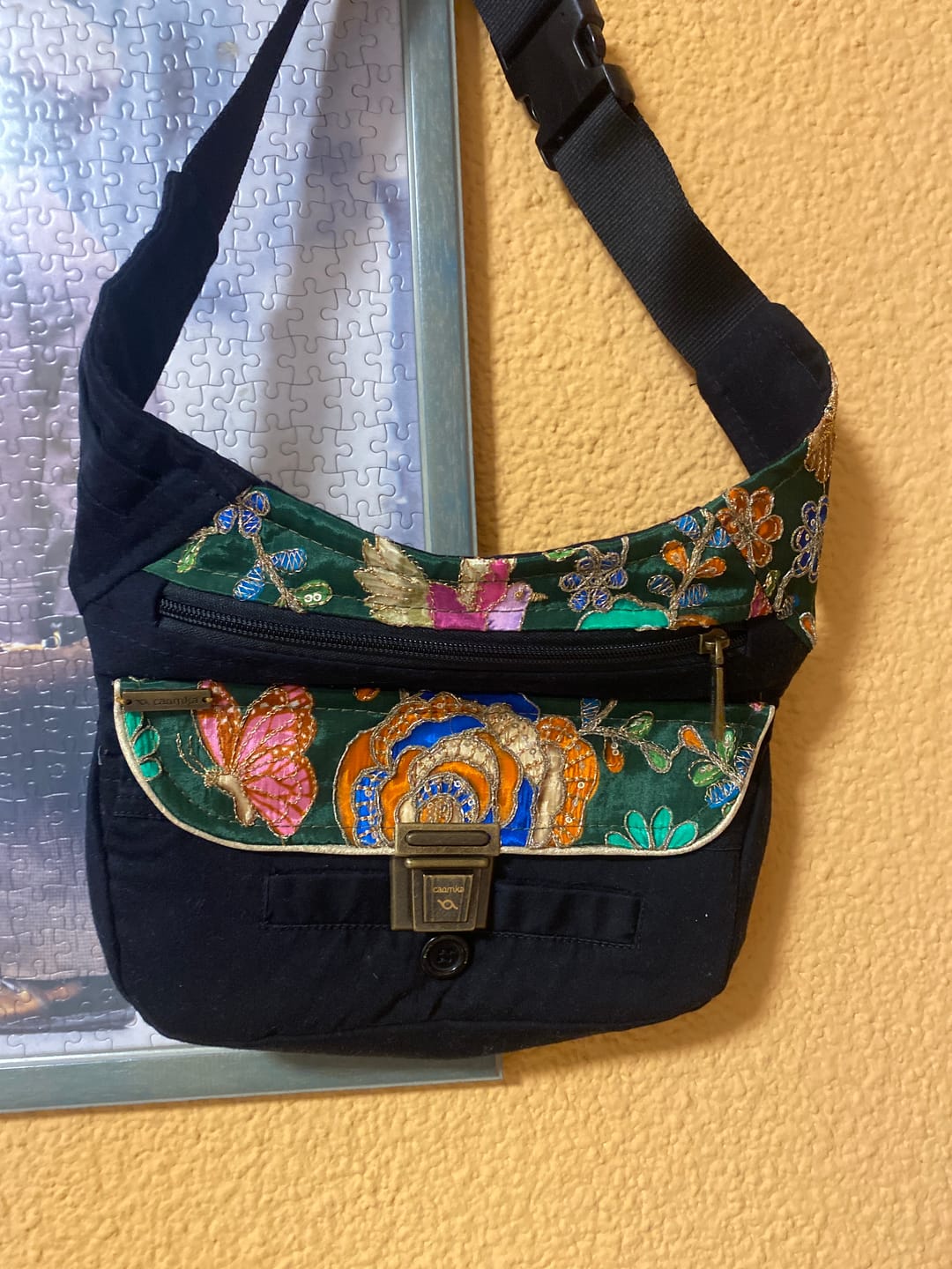 Customer photo review of Riñonera "Special ♻️ Dockers Recycled ♻️  + Bolsillo trasero con cremallera · Pieza Única Núm. 18564