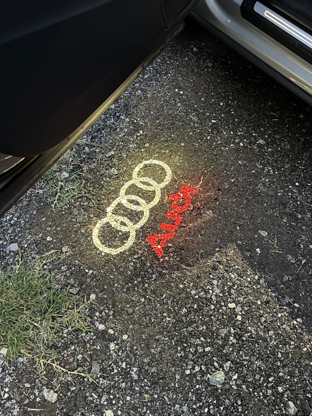 Customer photo review of AUDI DOOR LIGHTS
