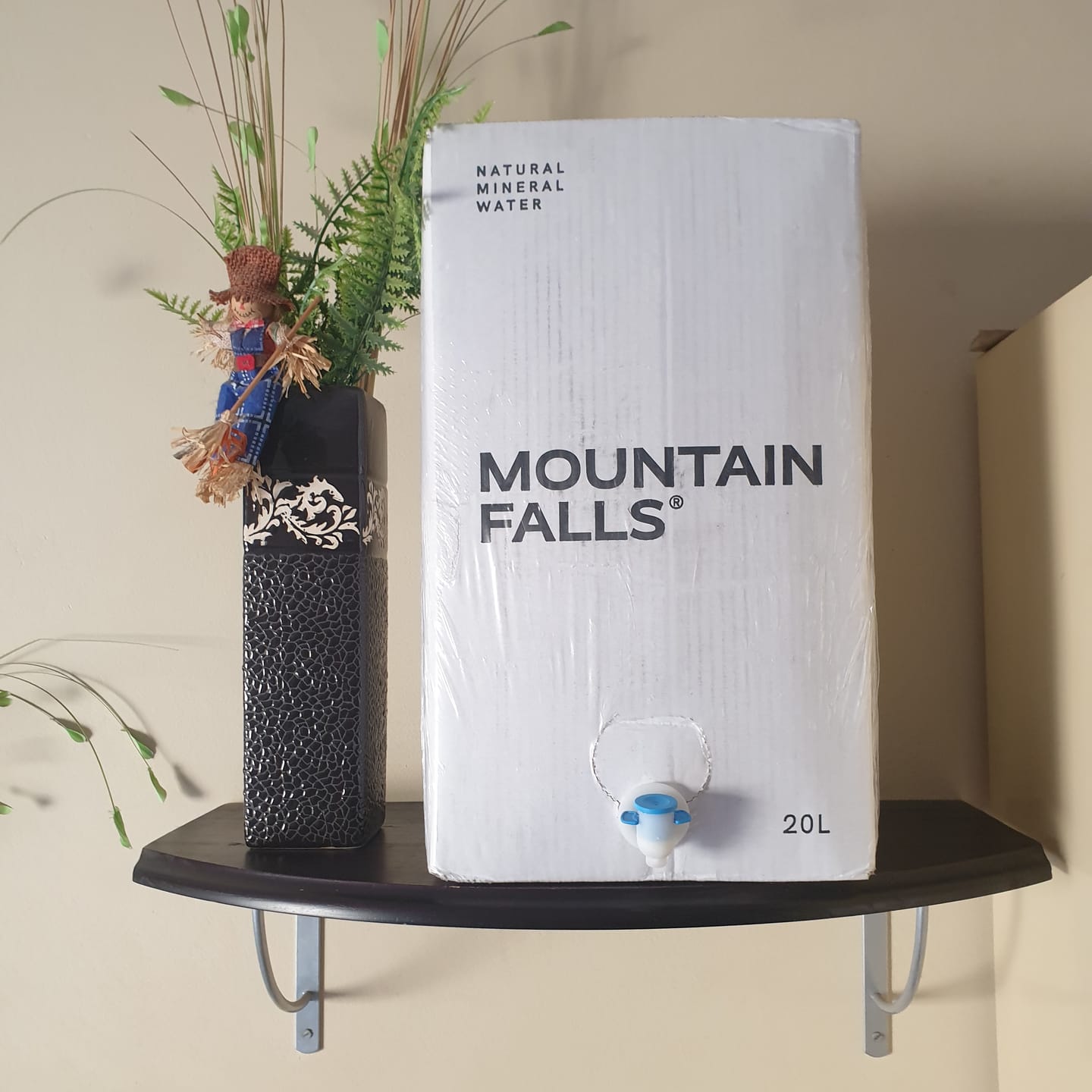 Customer photo review of AcquaBox by Mountain Falls 20L – STILL Mineral Water (on tap Bag-in-Box)