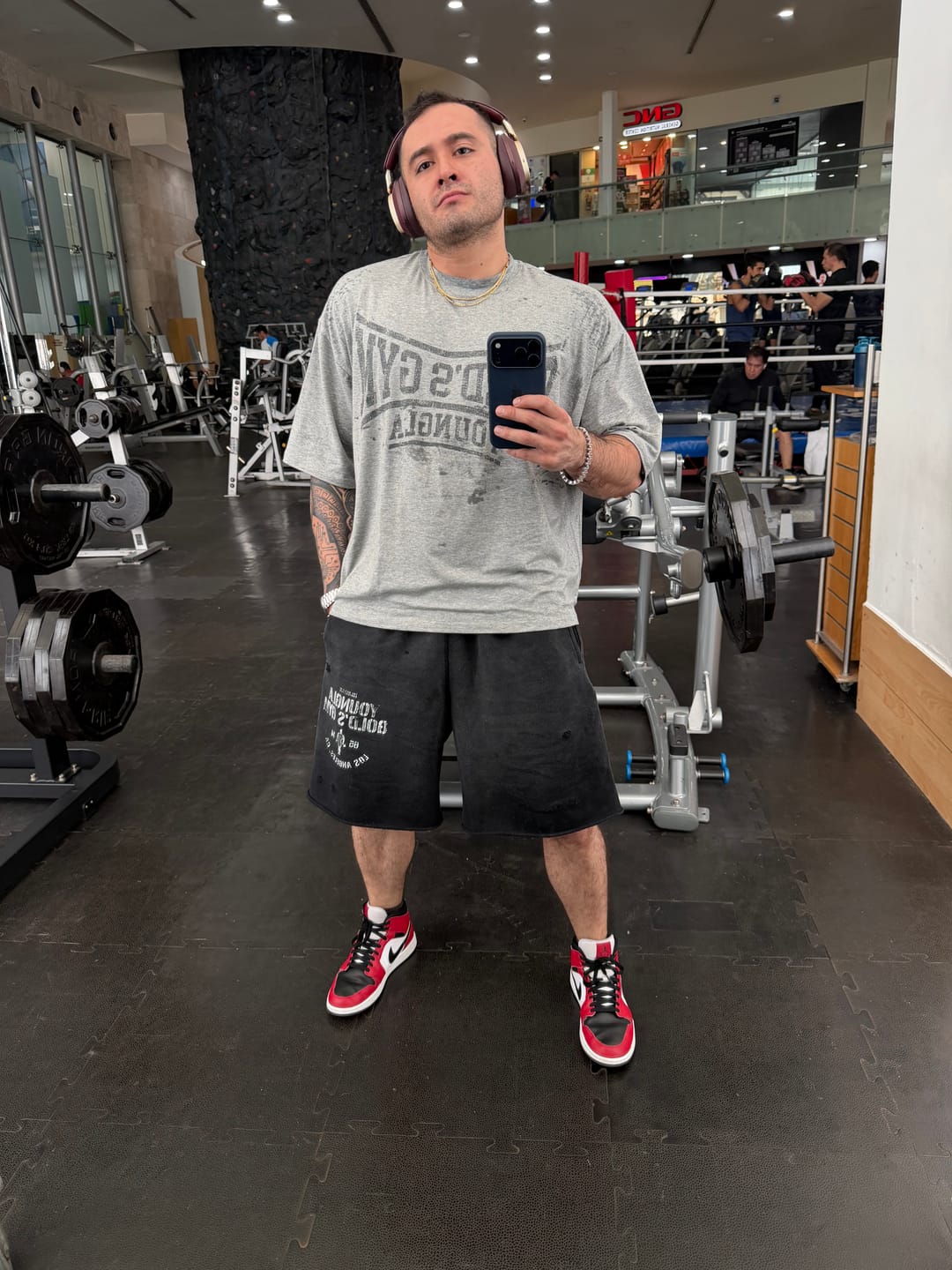 Customer photo review of 4248 - Gold's Iron Legacy Huge Tees