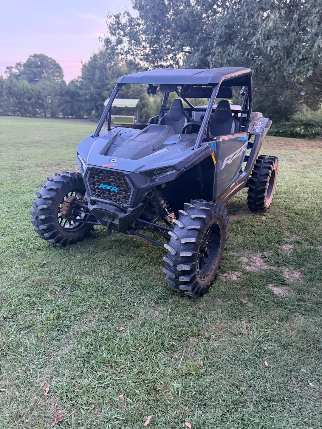 Customer photo review of Grill Logo Badge – Polaris RZR XP 1000 (2024–2025) & 26 XP and XPS NEW grille design