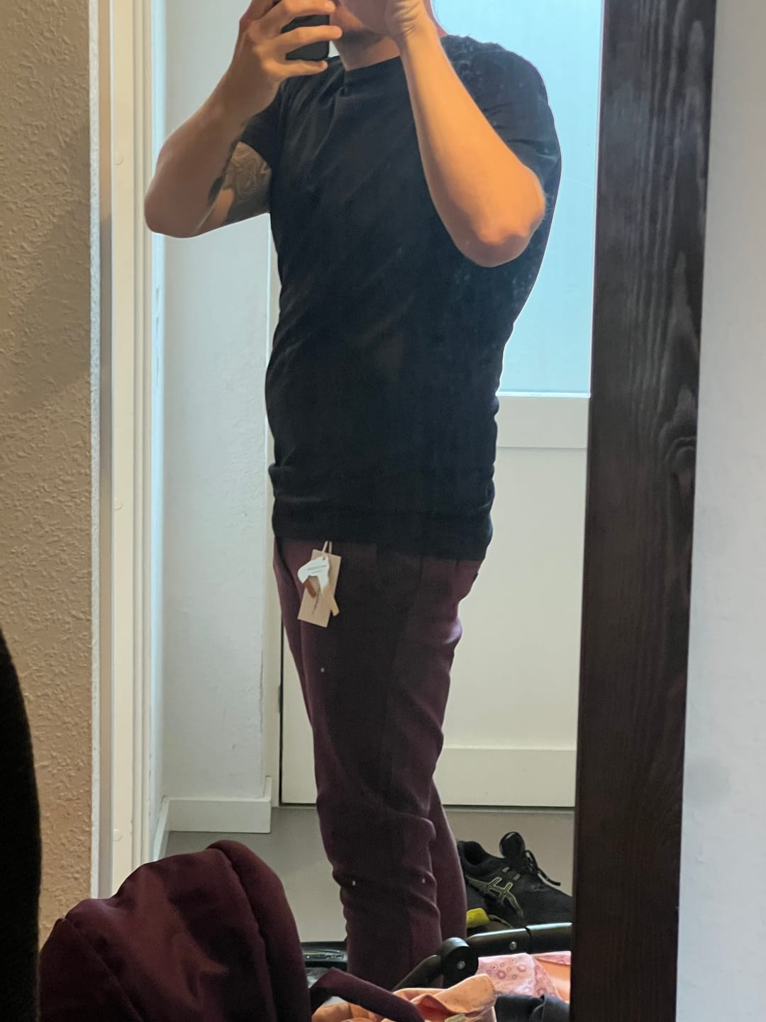 Customer photo review of Organic Basic T-shirt - Black