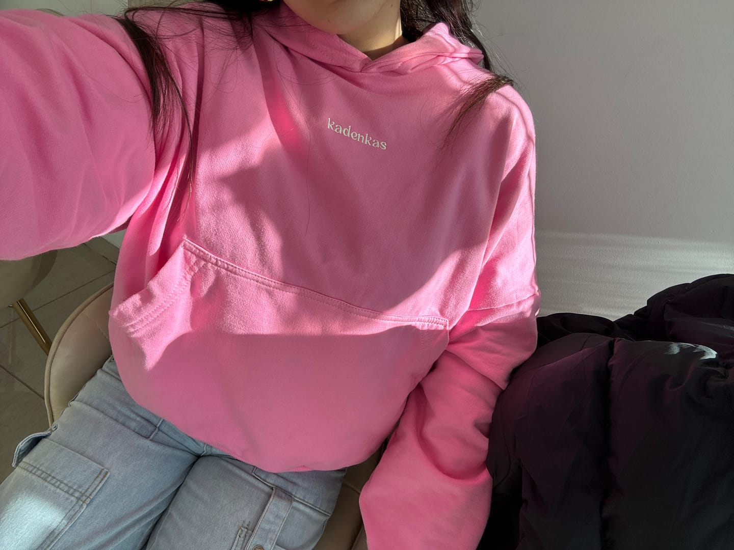 Customer photo review of POLERÓN HOODIE ROSADO - OVERSIZE CON GORRO LOGO BORDADO