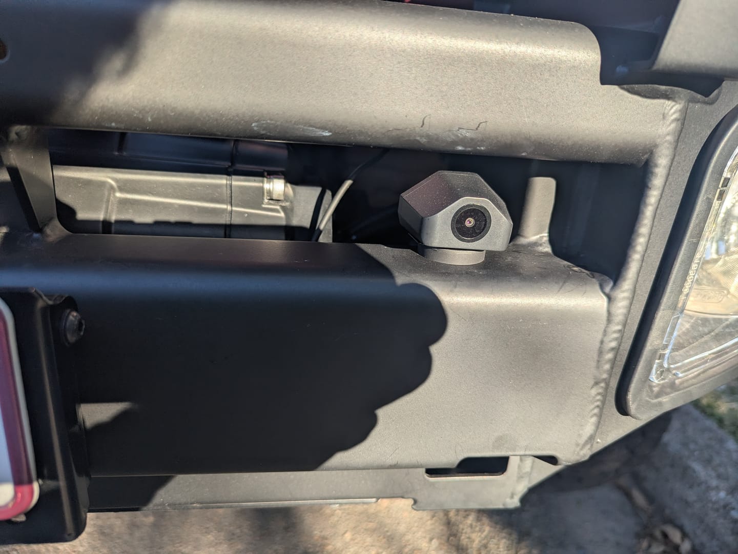 Customer photo review of WOLFBOX G900 TriPro Bumper Version 3 Channel Rear View Mirror RHD