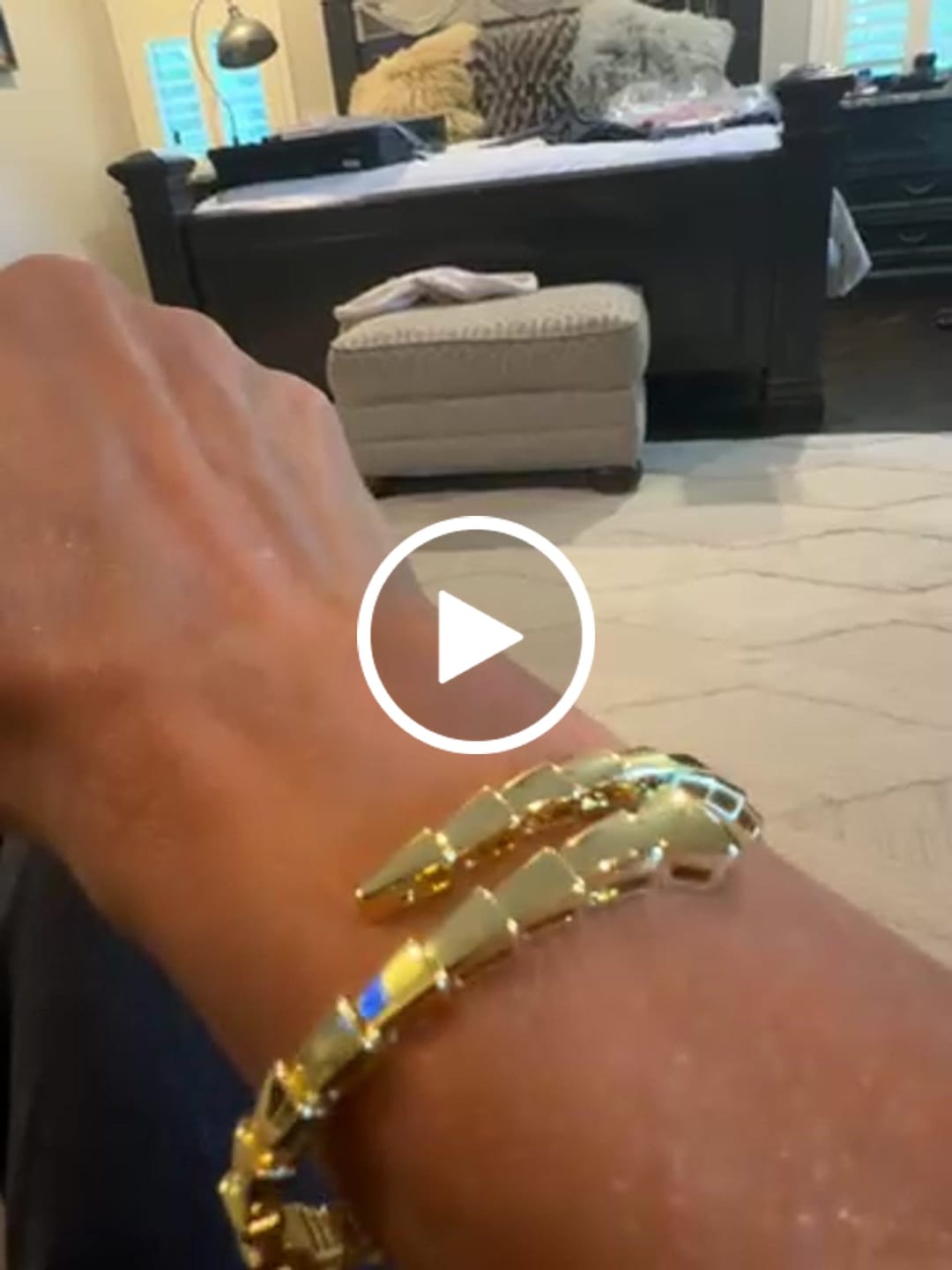 Customer video review of BV VIPER BRACELET GOLD