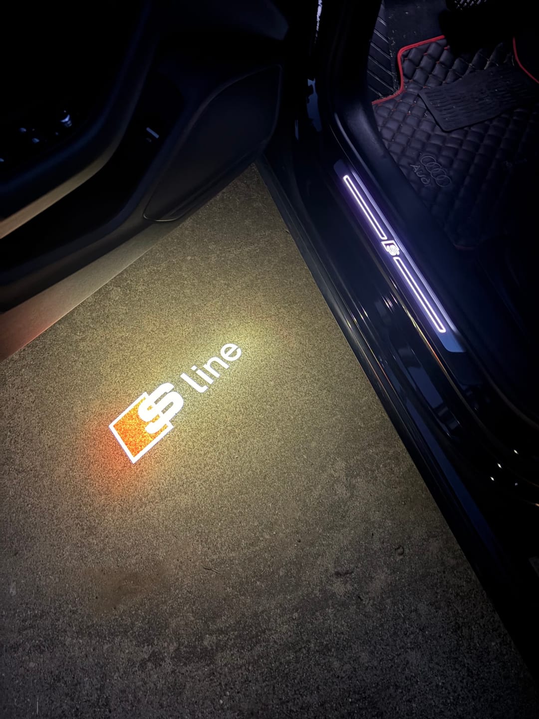Customer photo review of AUDI DOOR LIGHTS