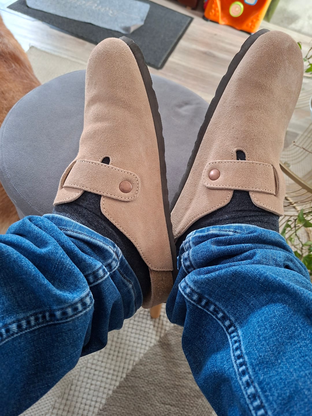 Customer photo review of Sabots en Cuir Suédé avec Grande Boucle
