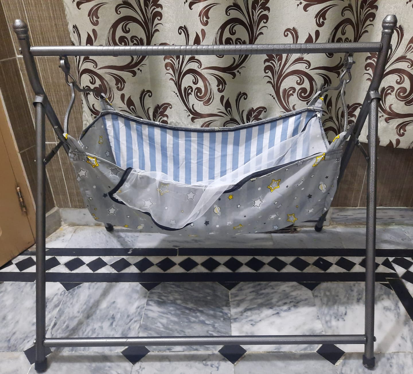 Customer photo review of Foldable Iron Rod Cradle Swing With Free Mosquito Net