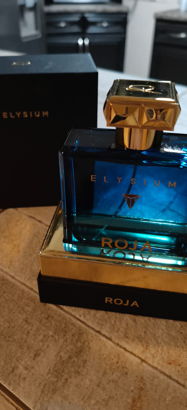 Customer photo review of Elysium Pour Homme Parfum Cologne Roja
