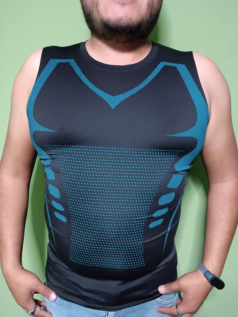Customer photo review of NORDVEIL Compression Tank Top | Feel The Power of Confidence, Shape & Control