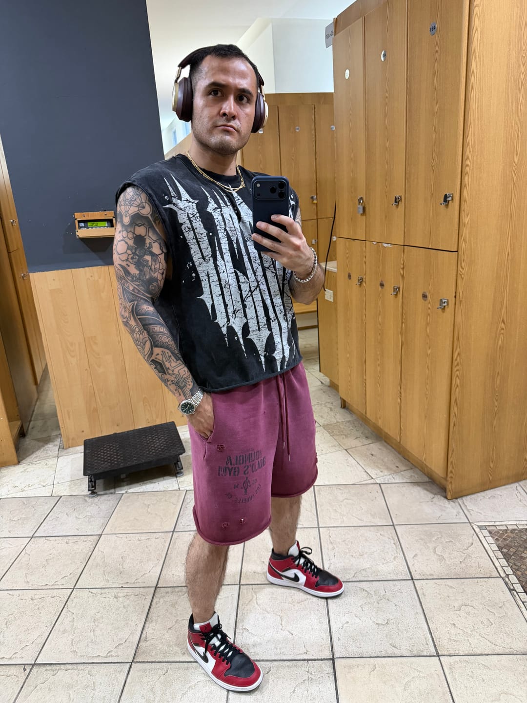 Customer photo review of 1014 - Gold's Iron Legacy Shorts
