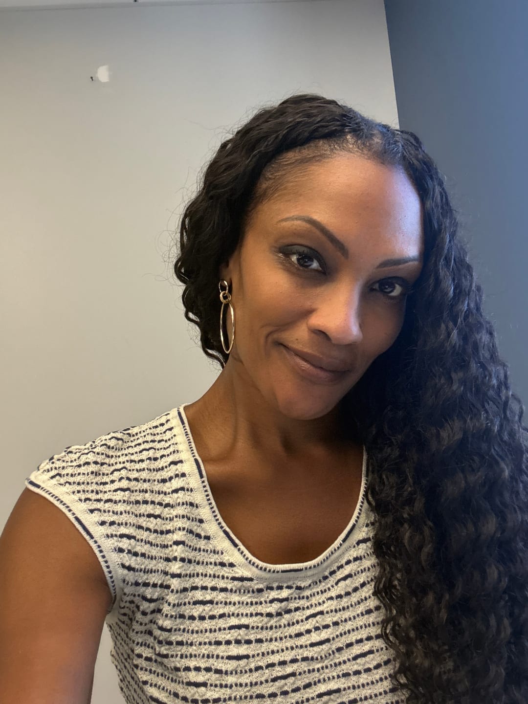 Customer photo review of Human Crochet Hair Deep Wave for Miracle Knots