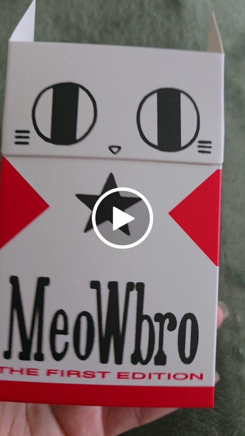 Customer video review of MeowBro Scrunch Plush
