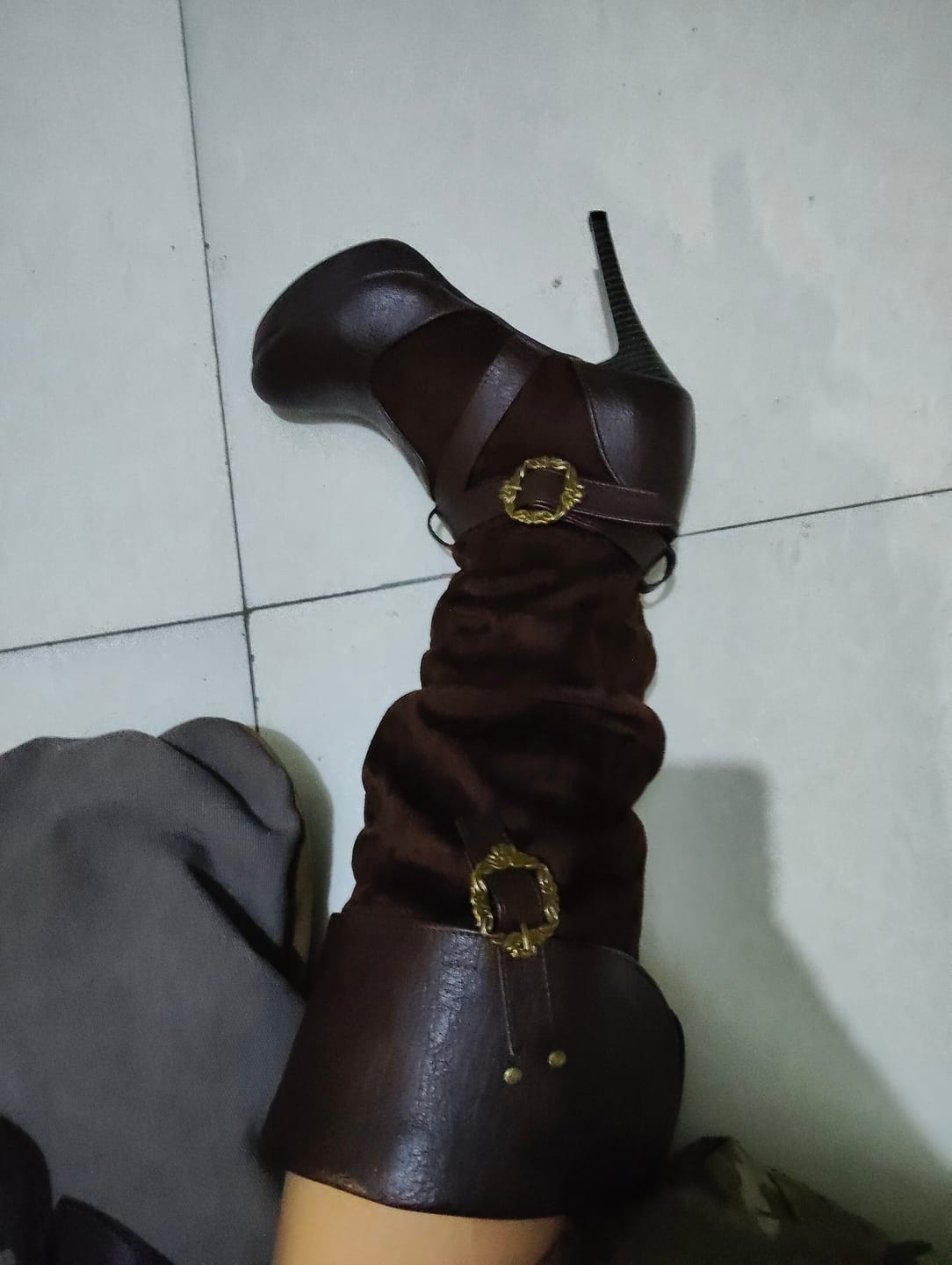 Customer photo review of High-heeled buckle fold-over boots