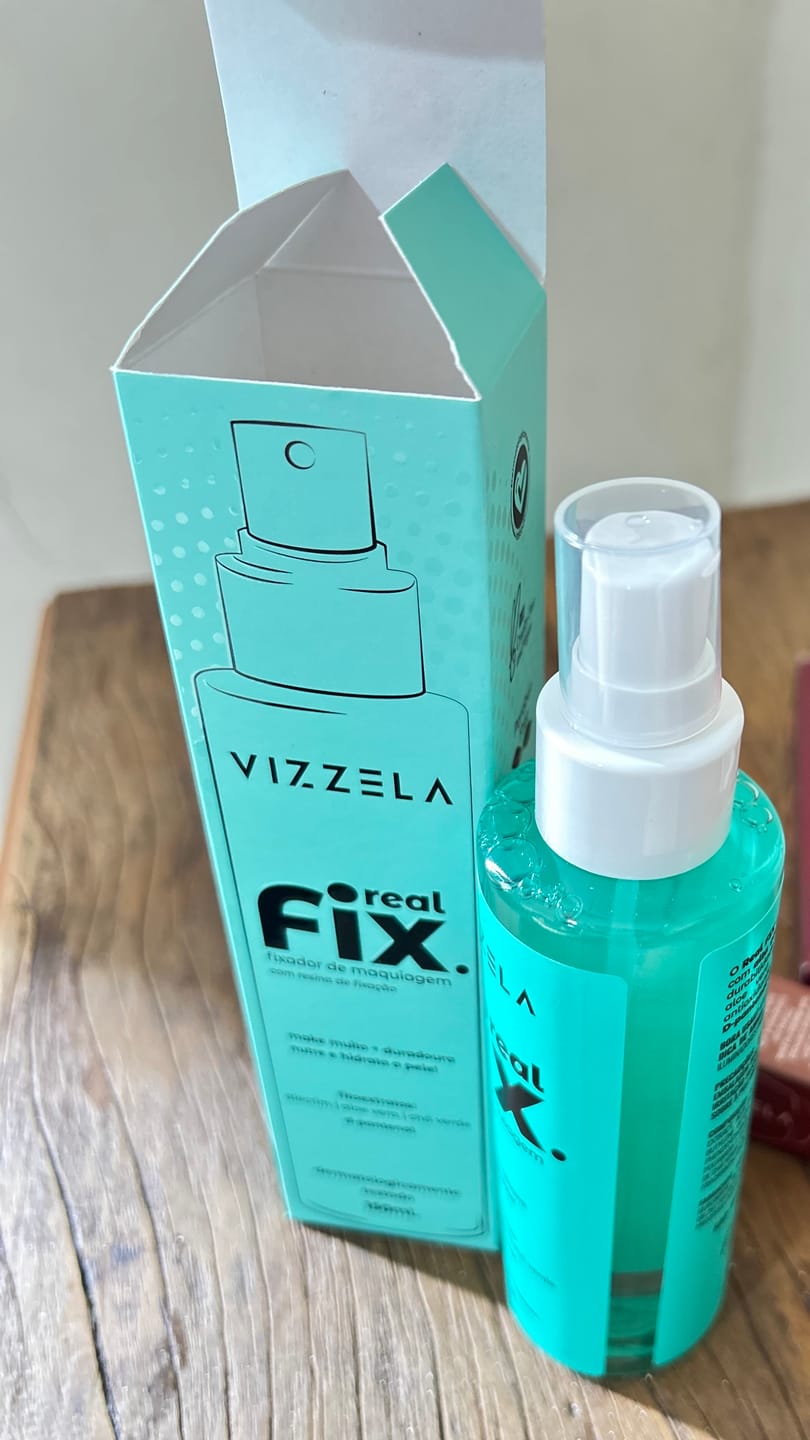 Customer photo review of Fixador de Maquiagem Real Fix - Vizzela