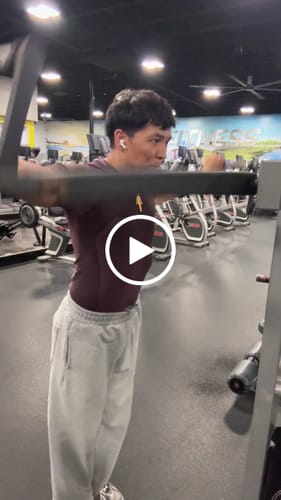 Customer video review of 4286 - Gold's Iron Legacy Compression Tees